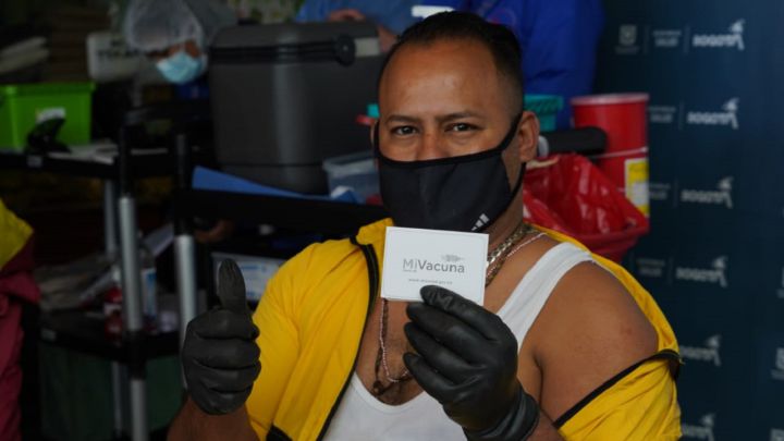 Coronavirus en Colombia en vivo hoy: restricciones, nuevas medidas y vacunación