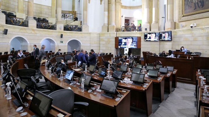 Cámara de Representantes aprueba 90% del presupuesto para 2022
