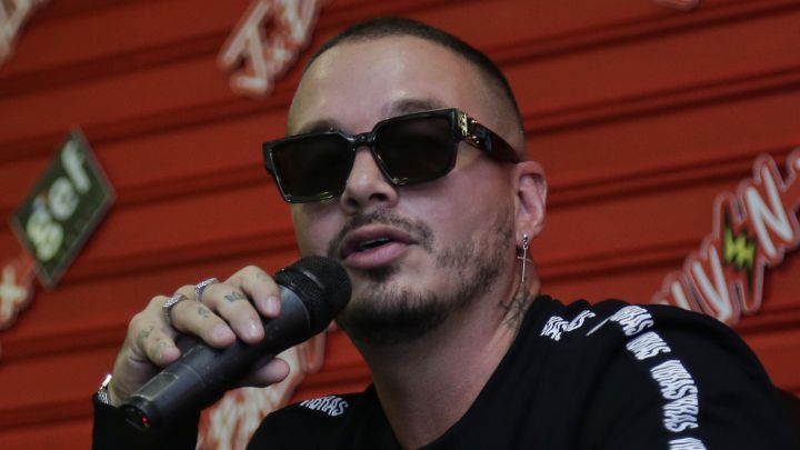 Mamá de J Balvin cuestiona a su hijo por la canción 'Perra'