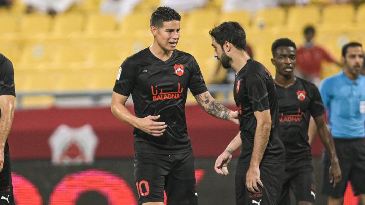 James Rodríguez durante un partido con Al Rayyan.