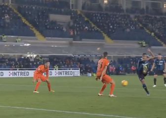 El gol de primera y asistencia de Muriel ante Spezia