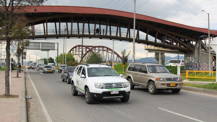 Pico y placa en Bogotá y Medellín hoy, 25 de noviembre: restricción, horarios y excepciones