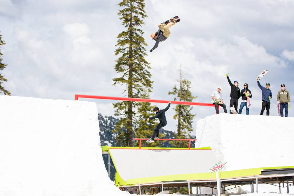 Snowboard y skate, ¡juntos en un mismo spot!