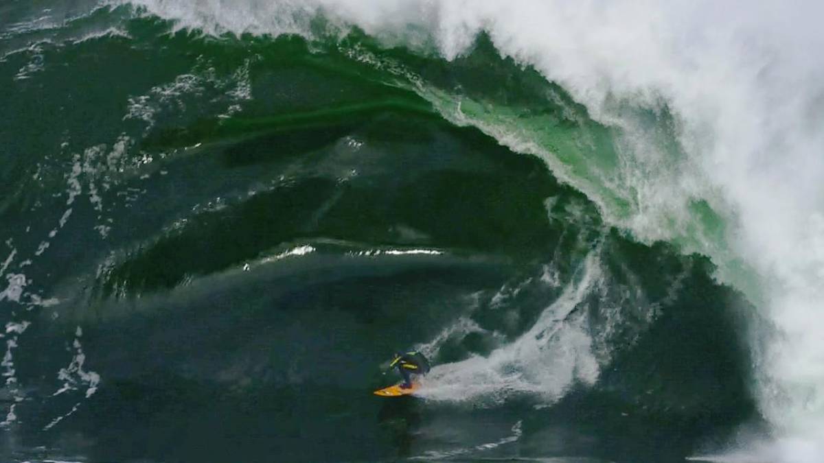 Russell Bierke Shipstern Bluff Surf