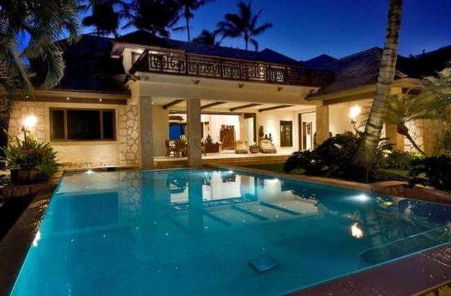 Piscina mansión Kelly Slater Hawái