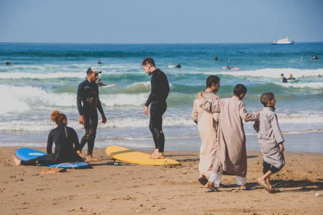 marruecos anza agadir playa surf principiantes