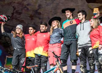 Iraitz Etxebarria y Andrea Farias, campeones del Bilbao Downhill