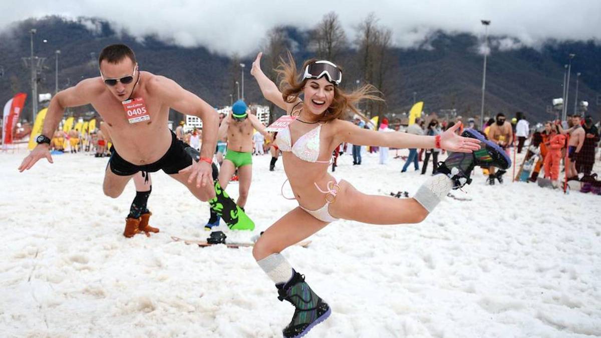 récord bikini bañador descenso snowboard esqui