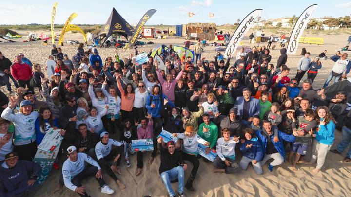 foto grupo spain kiteboarding league skl isla canela kite jairo diaz playa huelva