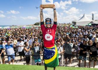 Doble celebración de Filipe Toledo: Oi Rio Pro y paternidad