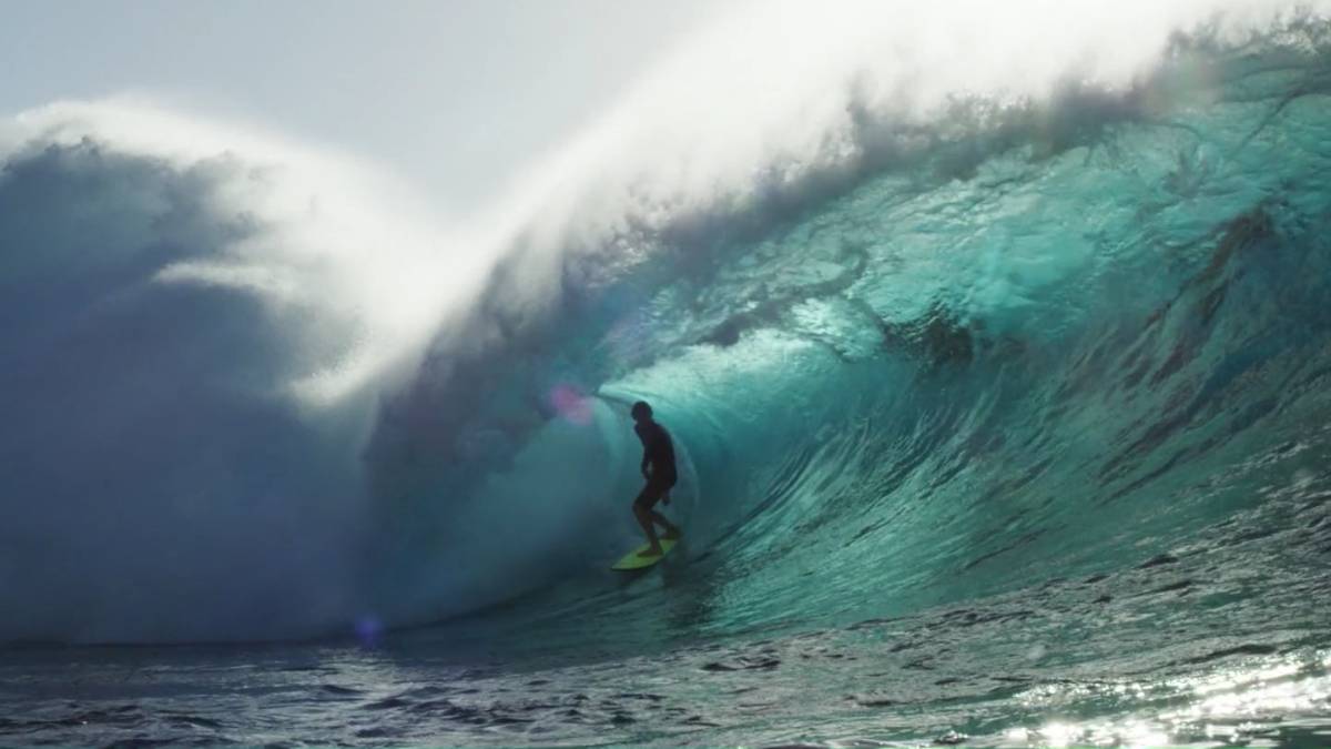 john john florence surf surfeando surfista hawai tubo video space