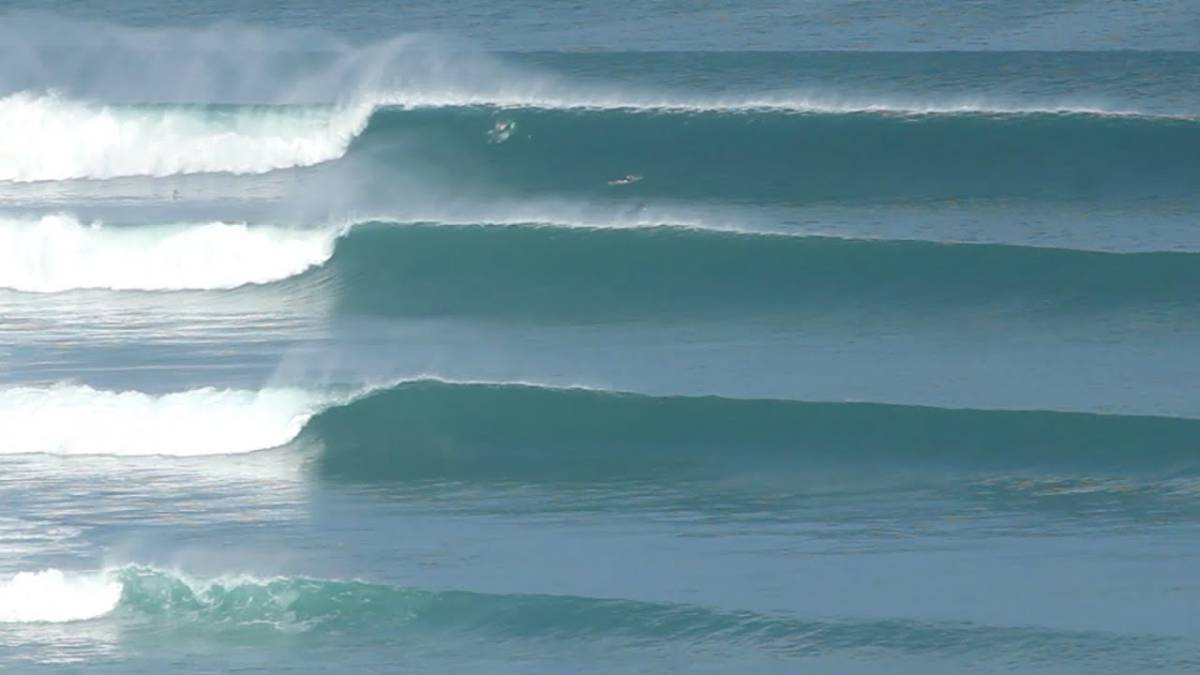 Impossibles, Bali spot surf condiciones perfectas marea baja buen swell