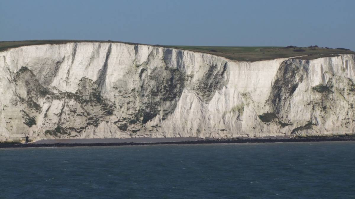 acantilados dover inglaterra reino unido salto base