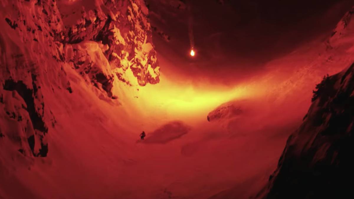 Heatseeker, vídeo de freeski snowboard dron lleva bengala