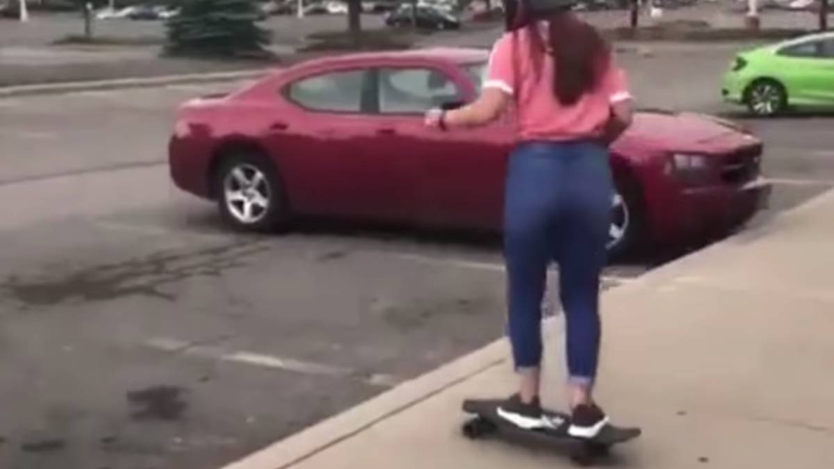 Chica skate, Cabronazi