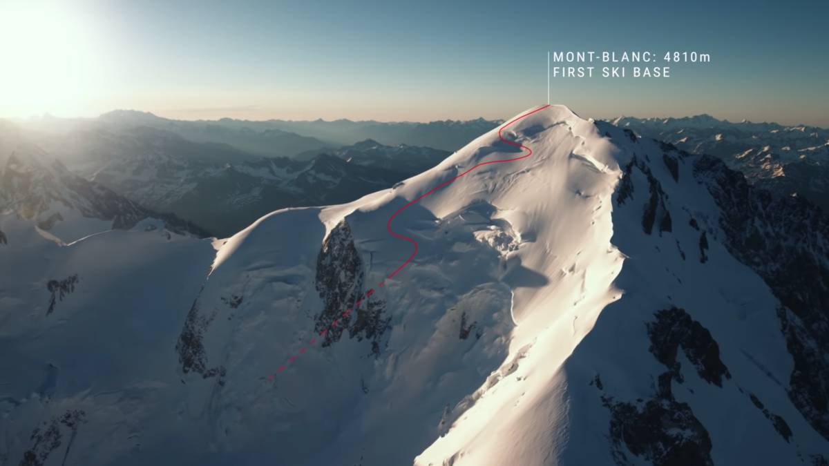 Matthais Giraud realiza el salto BASE más alto del mundo desde el Montblanc
