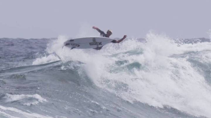 John John Florence, fuera de la WSL tras romperse el ligamento curzado en el Oi Rio Pro