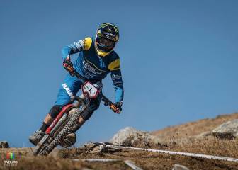 Enduro World Series: Sam Hill e Isabeau Courdurier, campeones