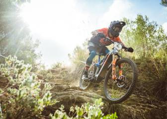 Barcelona corona a los primeros campeones de las World e-Bike Series