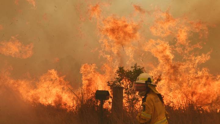 El mundo del surf, horrorizado por los incendios sin precedentes que azotan Australia