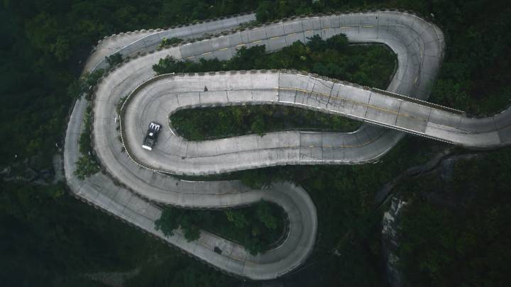 Ken Block lleva sus derrapes a la subida de Tianmen con Climbkhana TWO