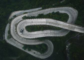Ken Block lleva sus derrapes a la subida de Tianmen con Climbkhana TWO