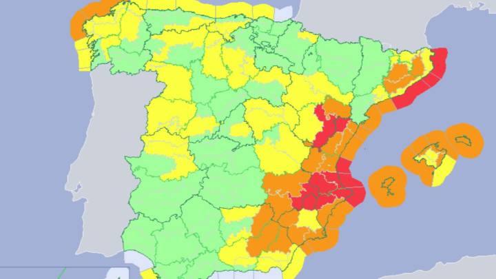 Olas de 7 metros, un metro de nieve y vientos de 130km/h
