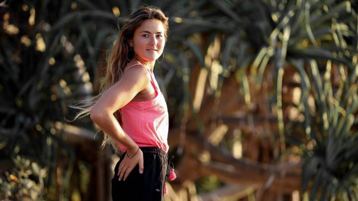 Fallece con tan solo 24 años la campeona francesa de surf Poeti Norac