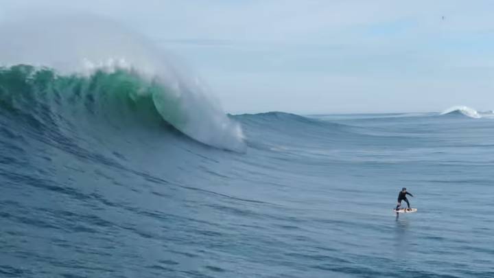 Laird Hamilton prueba el foil en Nazaré