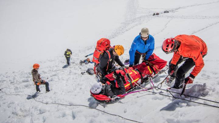 Fallece un hombre que se saltó el confinamiento para ir a esquiar al Mont Blanc