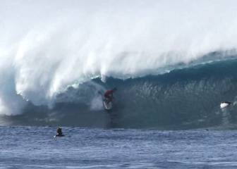 Así es un tubo perfecto en una de las mejores olas del mundo, en Lanzarote