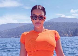 Kim Kardashian también se pasa al wake surf en sus vacaciones
