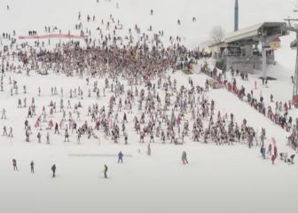 1.700 personas descienden en bikini o bañador por la nieve en Siberia