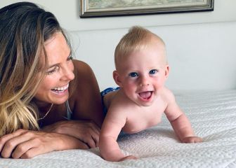 Torah Bright, en el ojo del huracán por una foto dando el pecho a su hijo