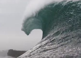 Las olas gigantes de Nazaré, más cerca que nunca