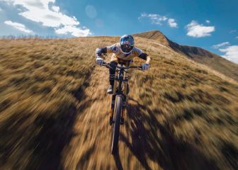Gee Atherton resucita donde sufrió la peor caída de la historia