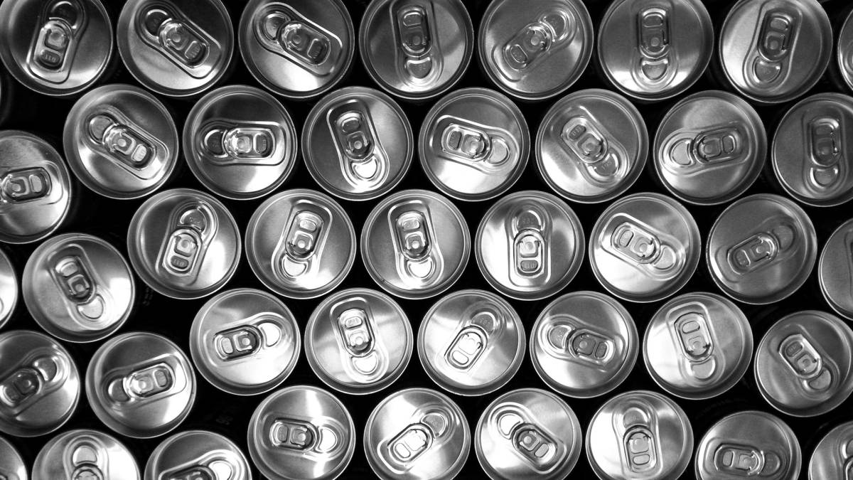 bebidas energéticas, salud, juventud, cafeína, azúcar, riesgo