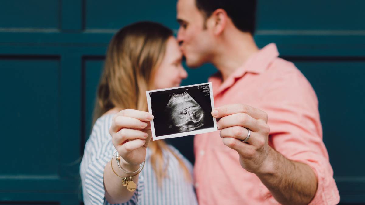 superfetación, embarazo múltiple, salud, fecundación in vitro, reproducción asisitida