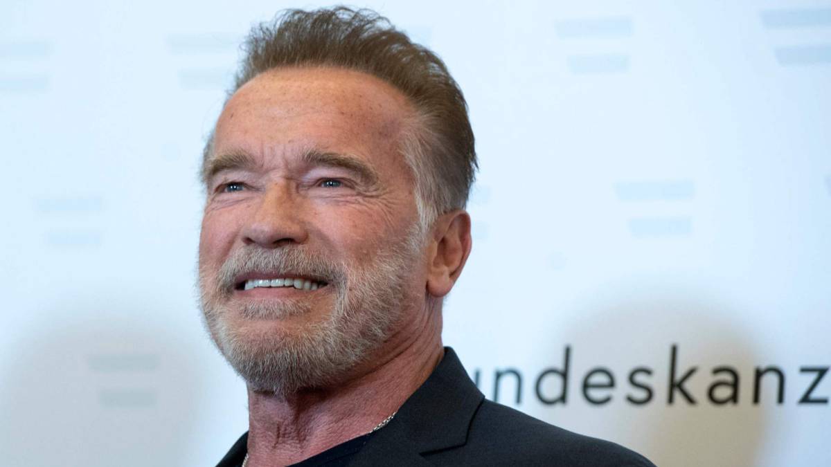 Arnold Schwarzenegger, fitness, culturismo, hábitos saludables, terminator, rutina de entrenamiento, ejercicios