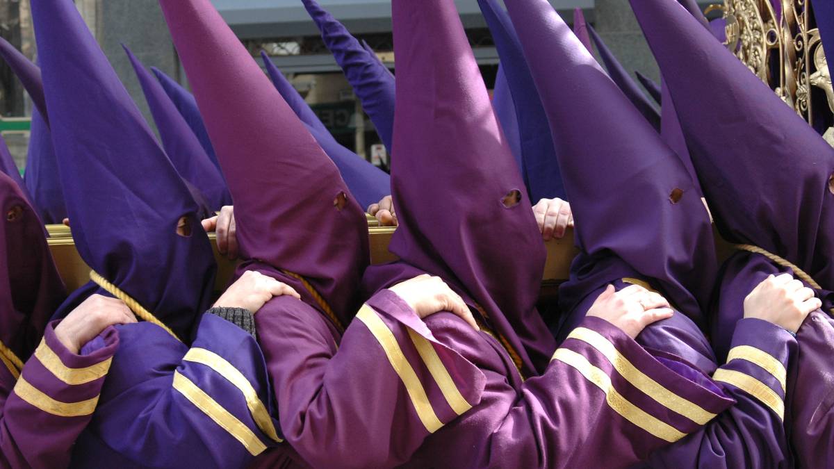 semana santa, pasos, costaleros, salud, fitness, enfermedades cardiovaculares