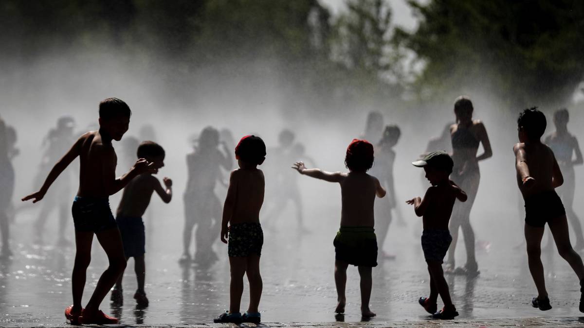 ola de calor, altas temperaturas, verano, golpe de calor, salud