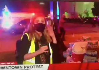 Descontrol en Estados Unidos: disparan balas de goma a esta reportera en pleno directo