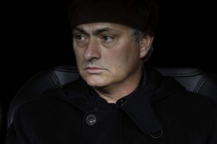 Florentino to 'A Bola': "Mou will be my coach until 2016" Florentino to 'A Bola': "Mou will be my coach until 2016"