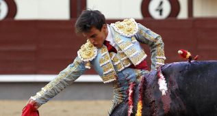Actitud y firmeza de Caballero en Las Ventas, pero sin espada