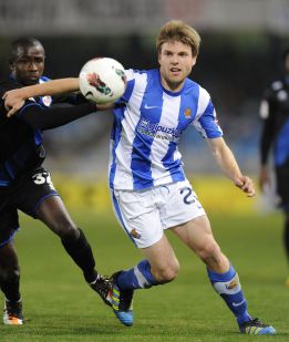 Alonso backs Illarramendi deal: "He'd be an excellent addition" Alonso backs Illarramendi deal: "He'd be an excellent addition"