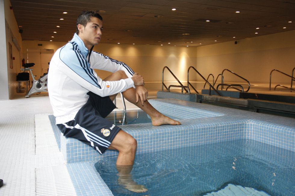 Beyond the call of duty: Cristiano’s post-match ritual