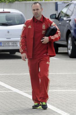 Iniesta: “The stage is different but the desire’s the same”