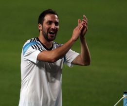 De Laurentiis and Benítez to block Higuaín departure De Laurentiis and Benítez to block Higuaín departure