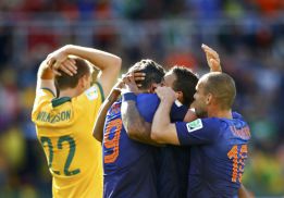 Australia let golden chance slip through their fingers Australia let golden chance slip through their fingers
