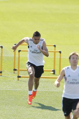 Madrid's Casemiro, close to a loan deal with Porto Madrid's Casemiro, close to a loan deal with Porto